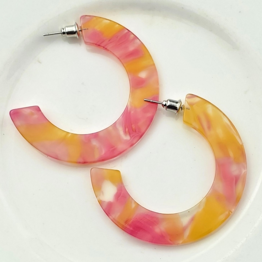 💫5/$25 Translucent Boho Earrings